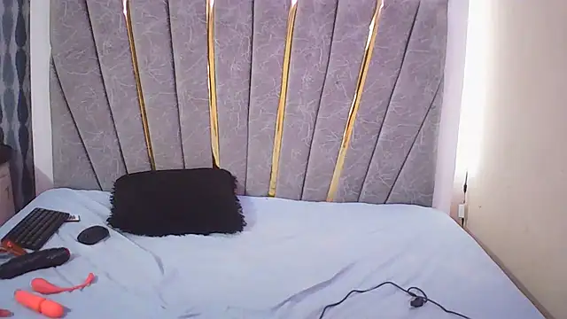 emmyteaz1 webcam