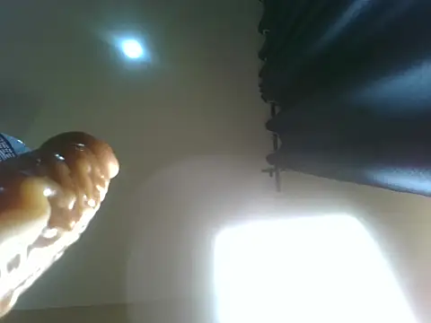 Honeyluxee webcam