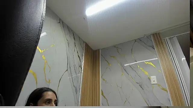 RoxanaSiranohh webcam