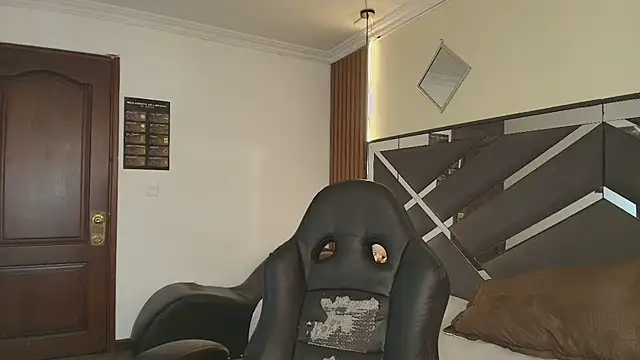 ImKylie_ webcam