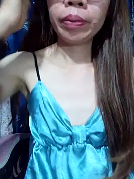 __Mai-love19__ webcam