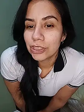 Lucia1002 webcam