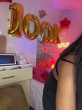 AlisonHoot69 webcam