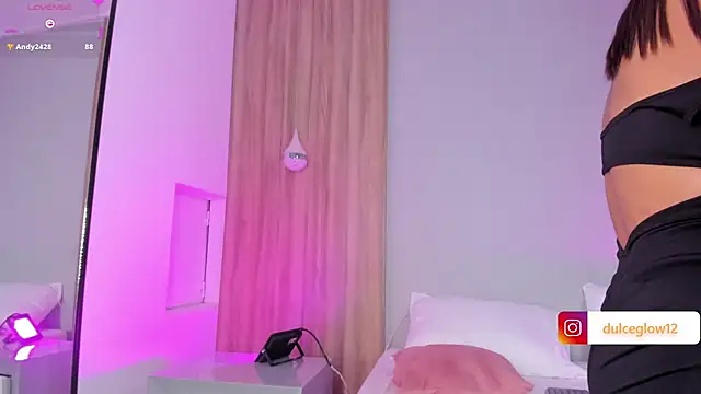 dulce_glow_ webcam