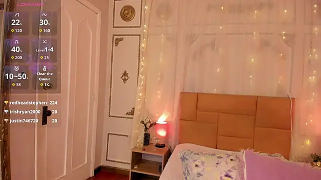 cris_milk webcam