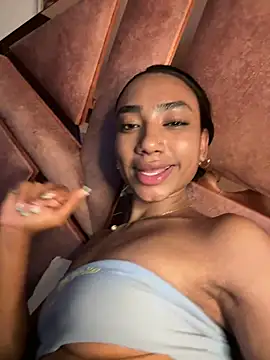Mia-Lorette webcam