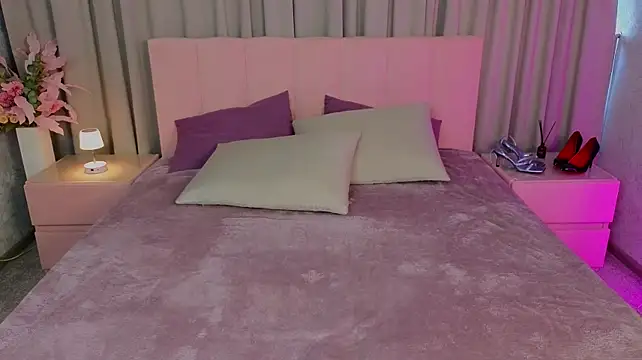 Ariana_Petite webcam