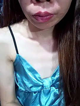 __Mai-love19__ webcam