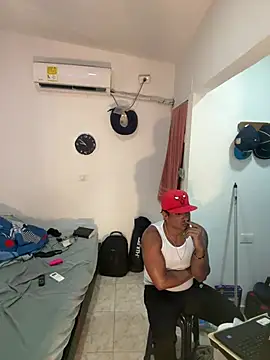 bigdick211292 webcam