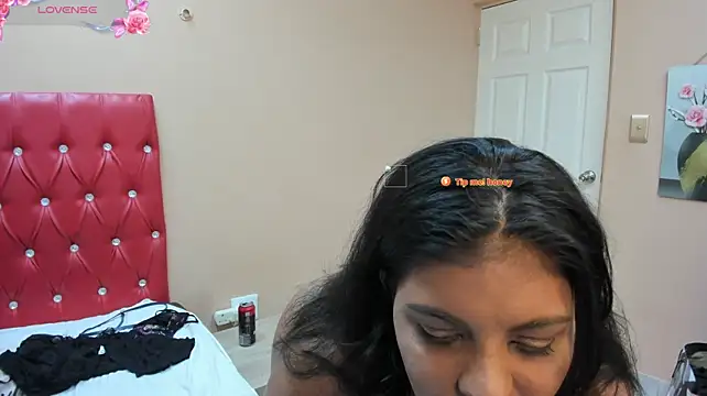 MS_CLAWDEEN webcam