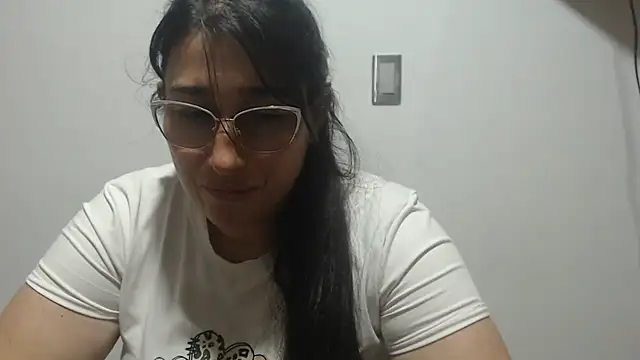 andreaisis2 webcam
