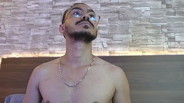 thomas_montiel webcam