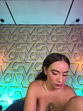 MelanyyJhonson15 webcam