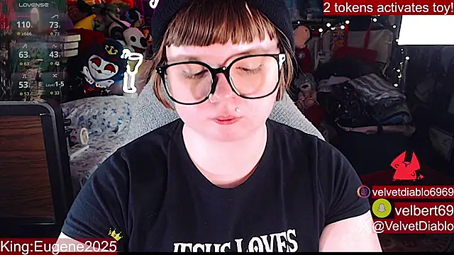 VelvetDiablo webcam