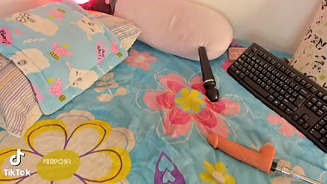 princessluna_19 webcam