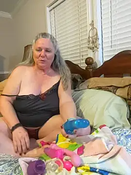 LeslieLustalot webcam