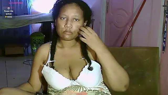 Eirondra_valeen webcam