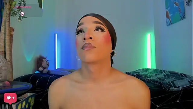 Naughty_Blue webcam