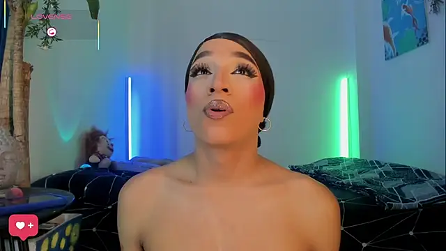 Naughty_Blue webcam