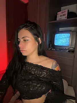 i_am_nina_ (F young) - love me