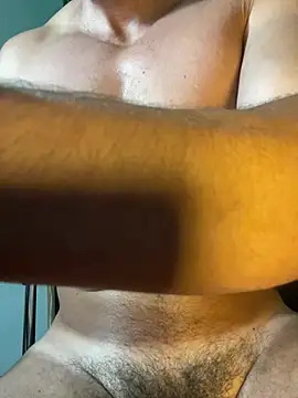 magnumchris live cam on StripChat