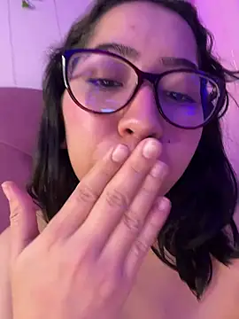 anni_ross webcam