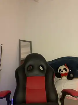 zaharavela_ webcam