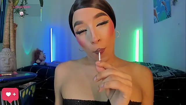 Naughty_Blue webcam