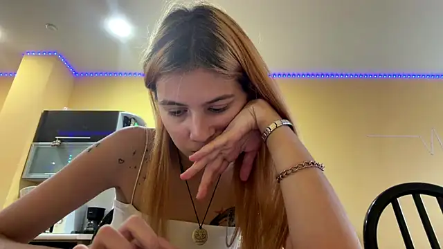 CelestePacini webcam