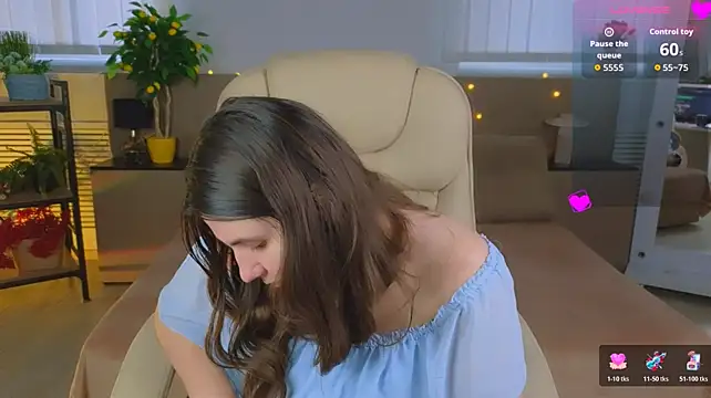Viola__Shy webcam