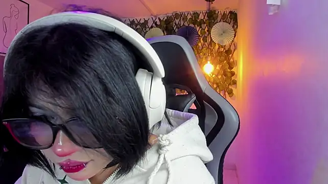 Kitty_Gang webcam