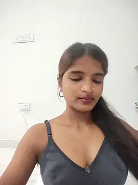 Honey-000 webcam