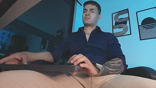 ALPHA_DOMINUS_ webcam