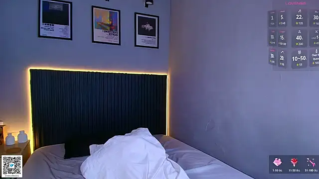 Leo_Savage_ webcam