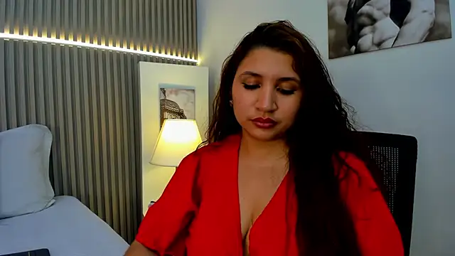 Victoria_Rosee webcam