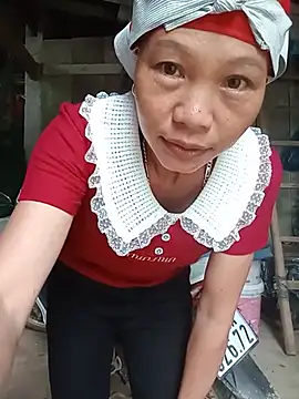 30yearr webcam