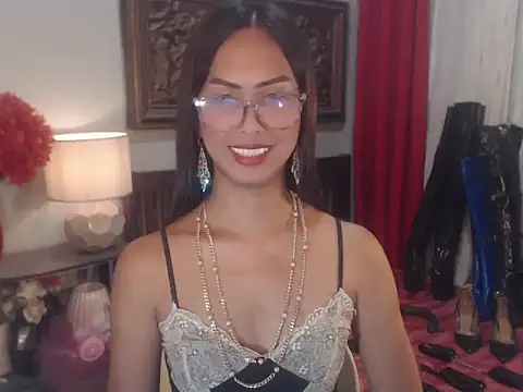 Nathalieheartt webcam
