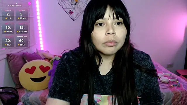 EllieMoonX webcam