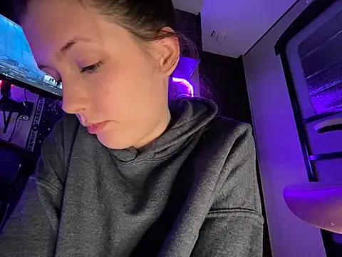 Lilactease webcam