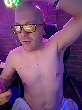 chronic_vibez 🗓 free naked stream
