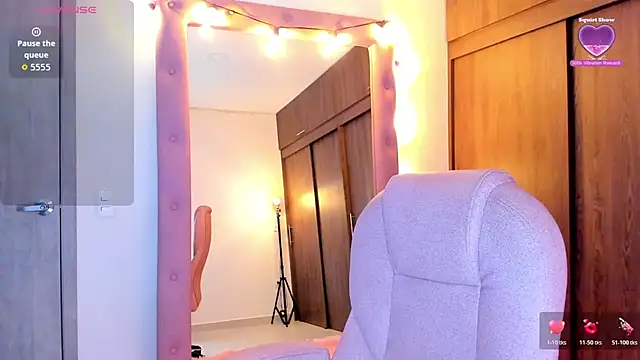 alikahouston4 webcam
