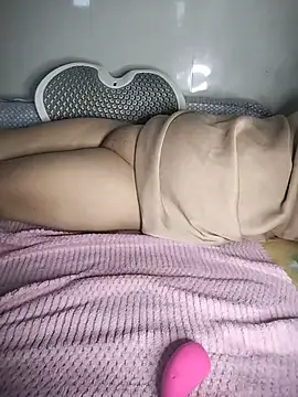 Zu_naa webcam