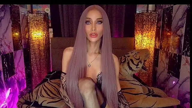 SeductiveSamanthaTS webcam