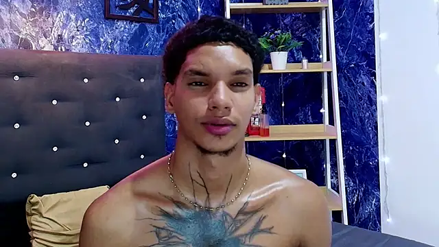 kai_storm77 webcam