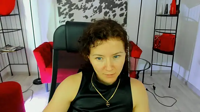 AureliaGleam webcam