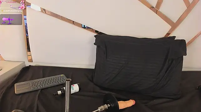 Emilia_Carrintong webcam