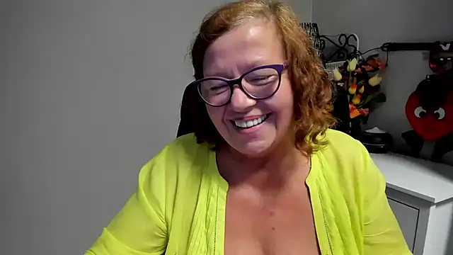 Adelewildx webcam