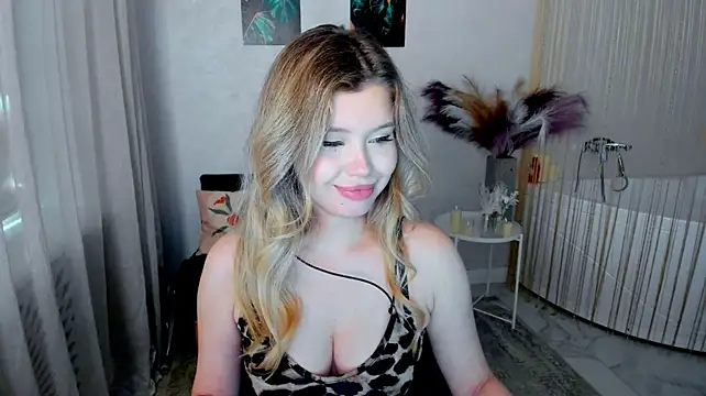 FollowLovee webcam