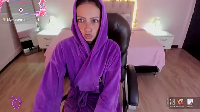 Mariam_Lopez__ webcam