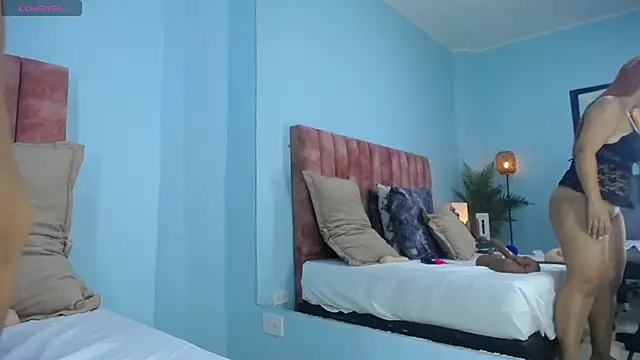 nana_levy webcam